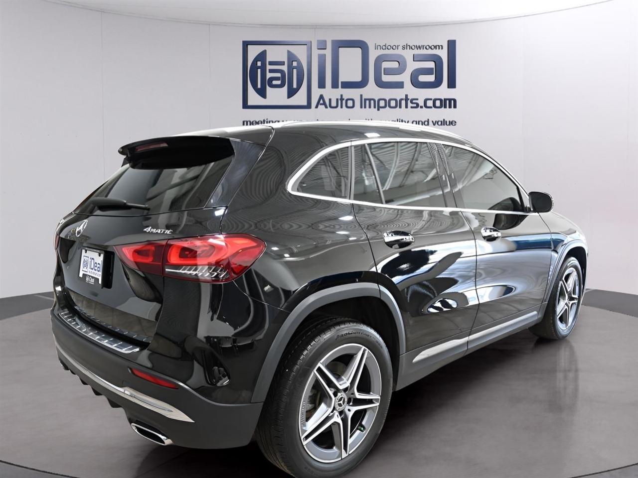 Mercedes-Benz GLA-Class  2022