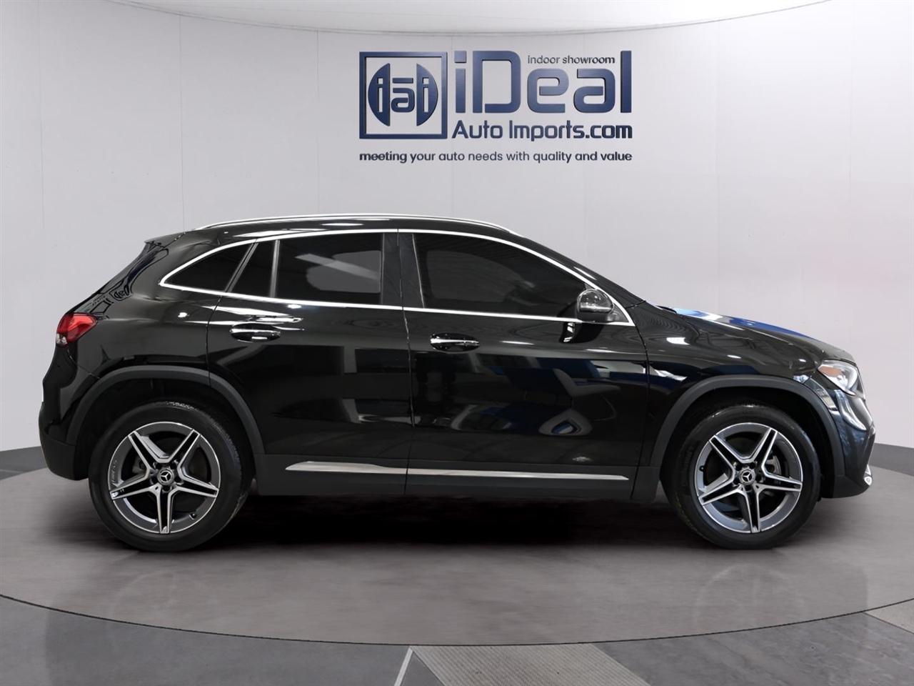 Mercedes-Benz GLA-Class  2022