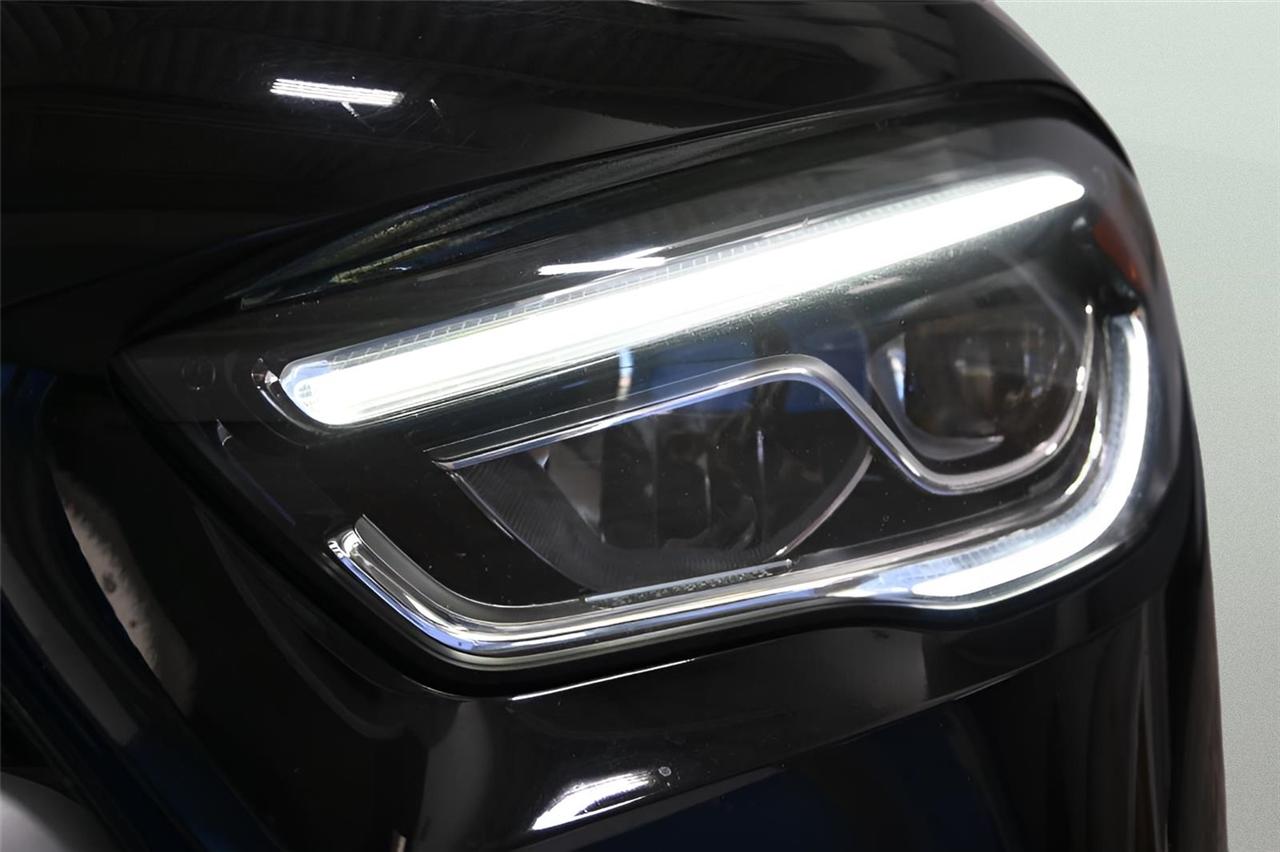 Mercedes-Benz GLA-Class  2022