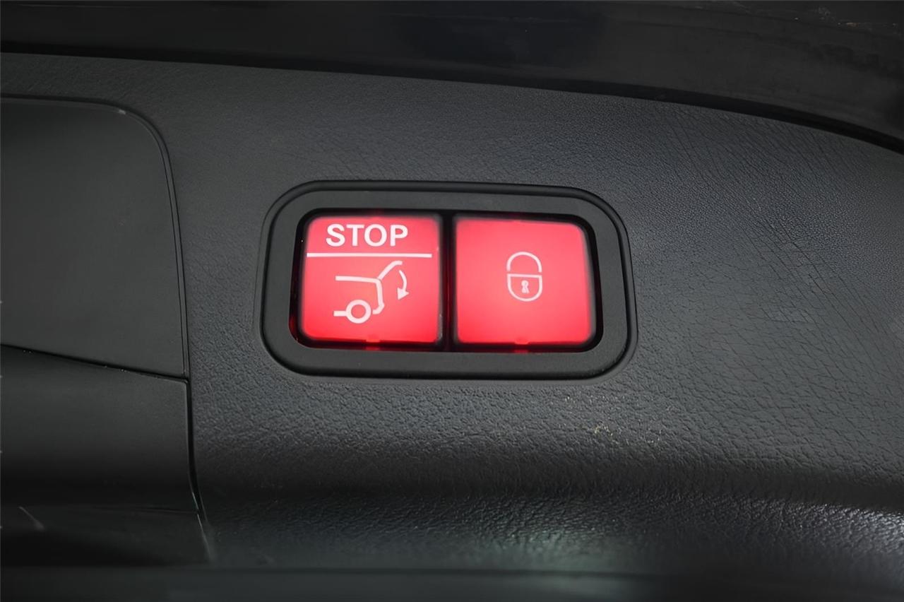 Mercedes-Benz GLA-Class  2022