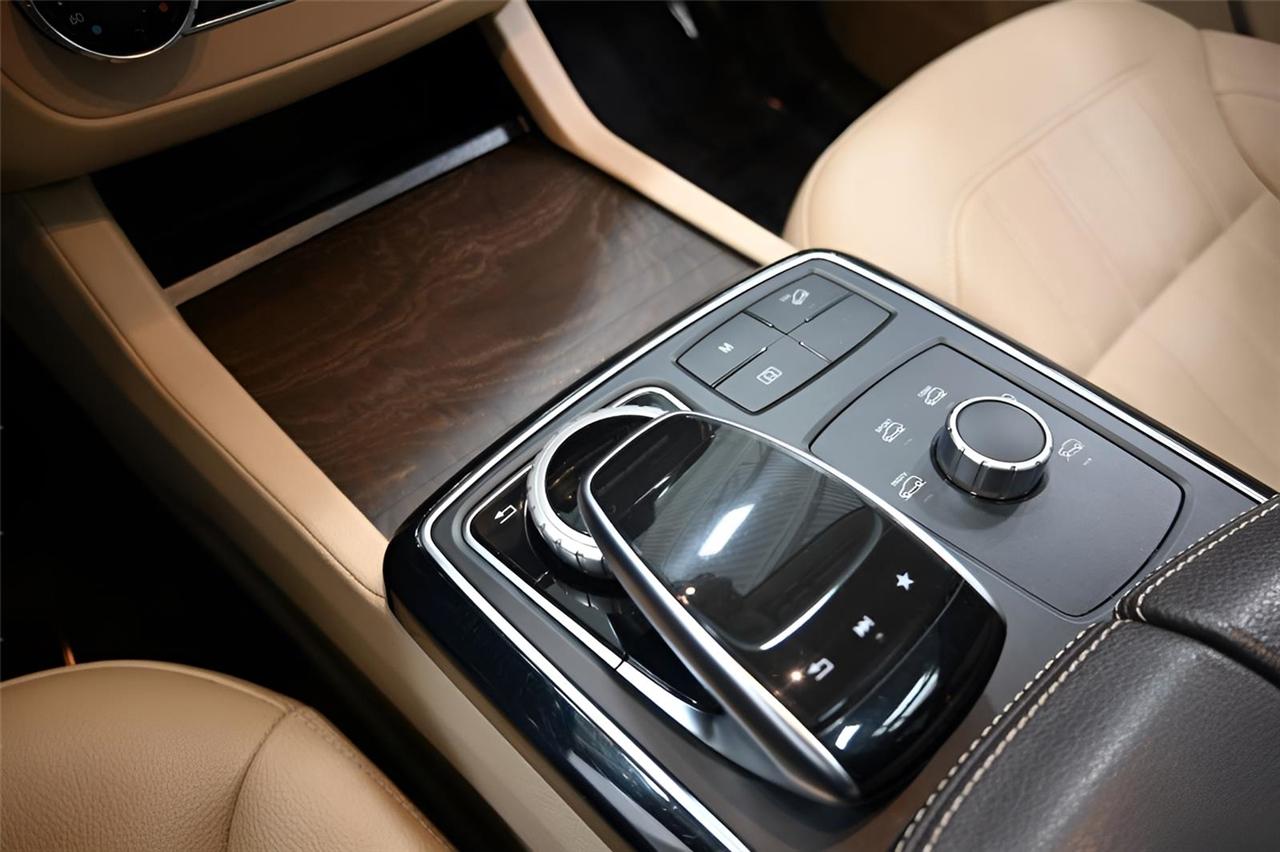 Mercedes-Benz GLE-Class  2019