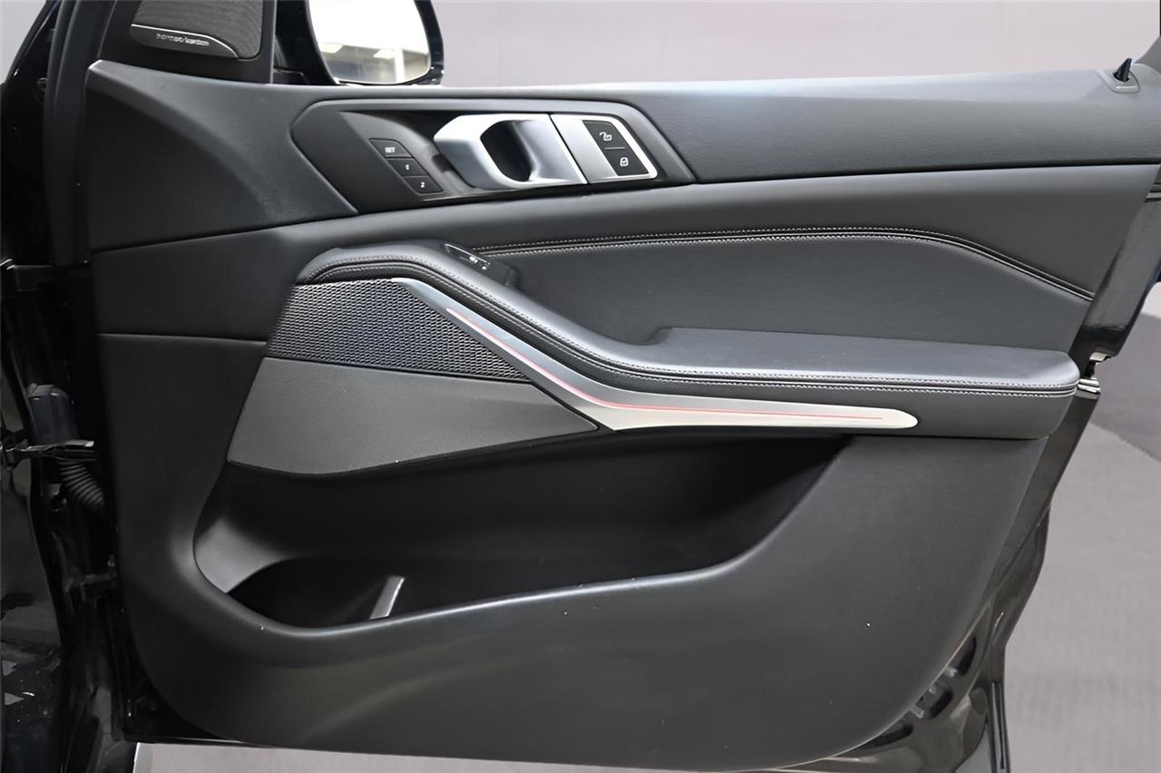 BMW X5  2019