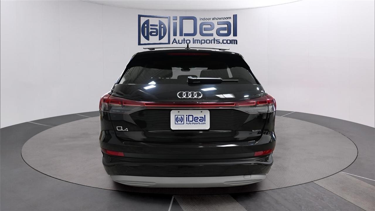 Audi Q4 e-tron  2022