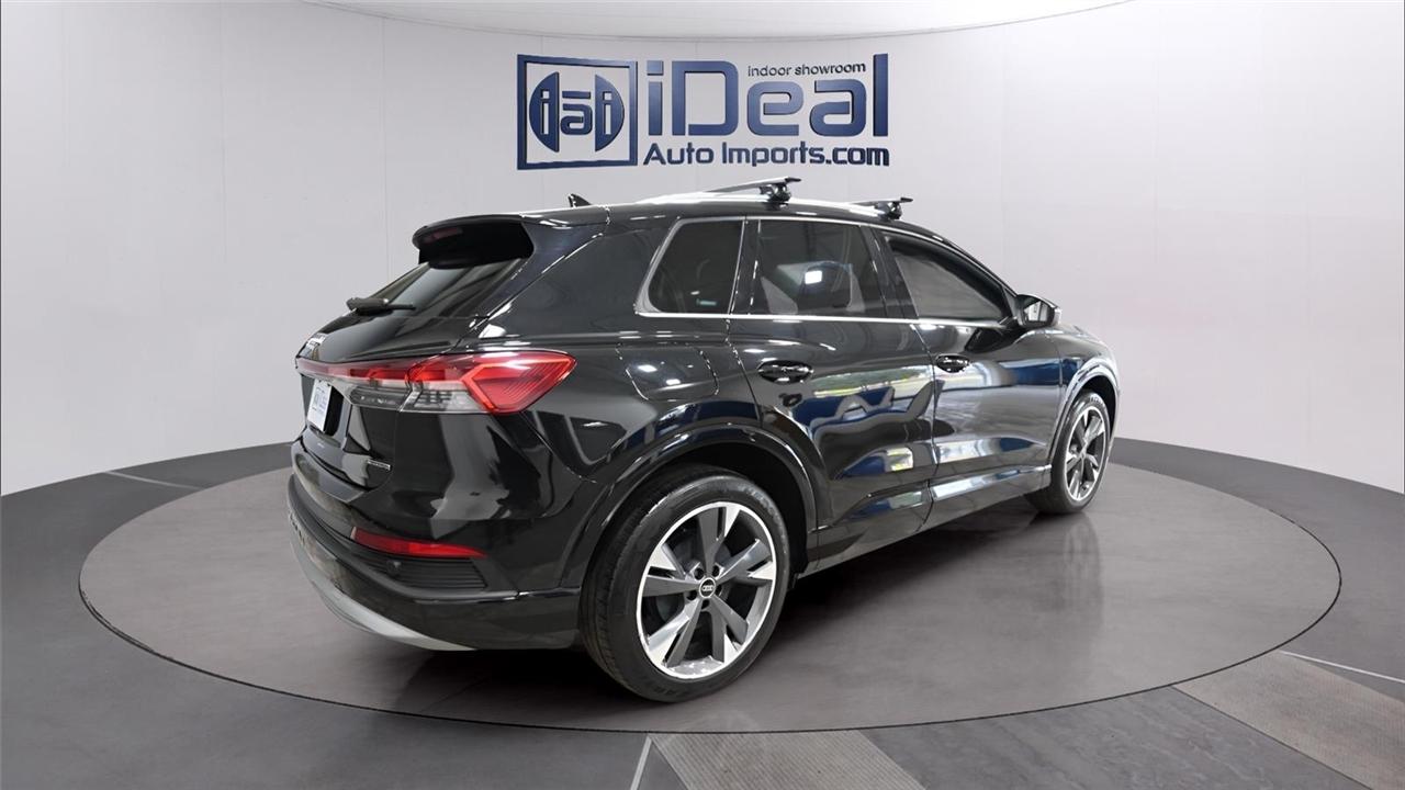 Audi Q4 e-tron  2022