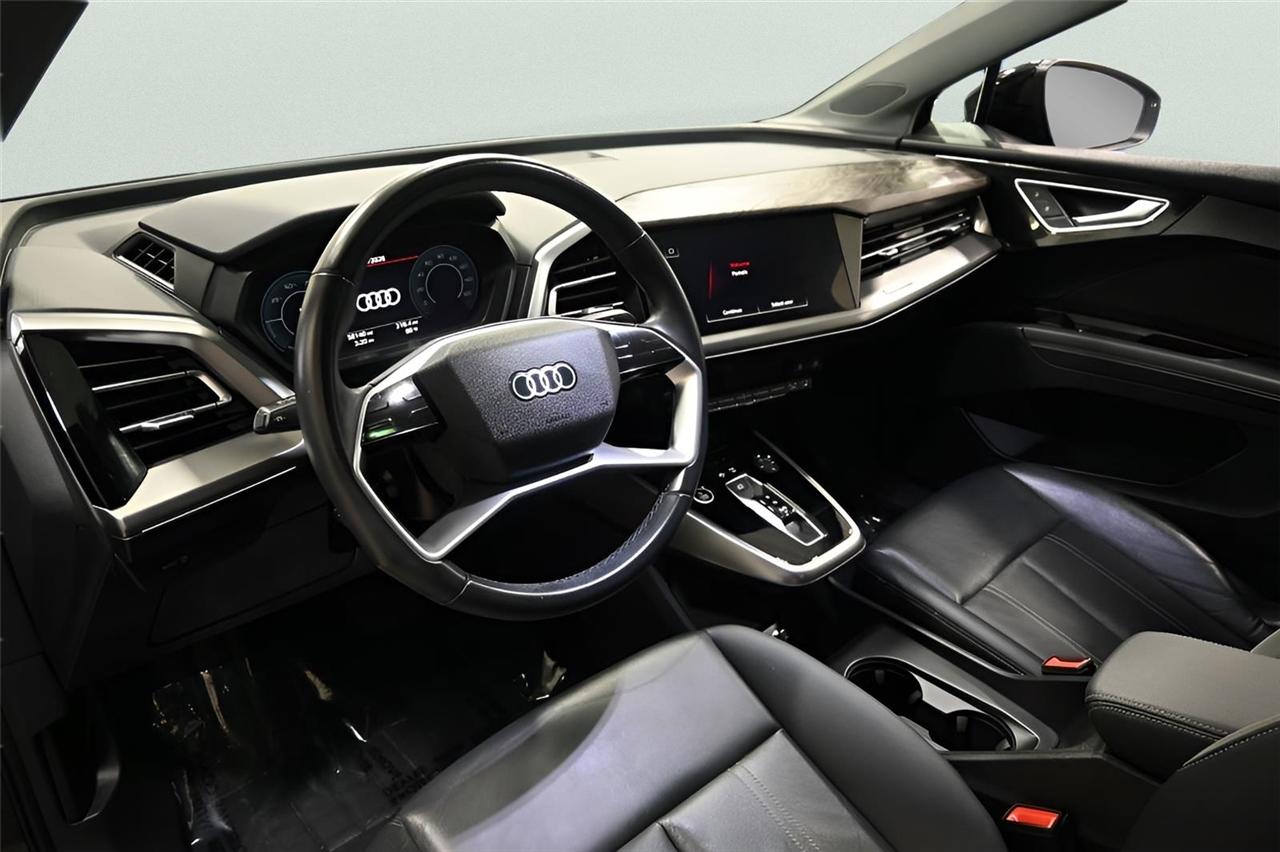 Audi Q4 e-tron  2022