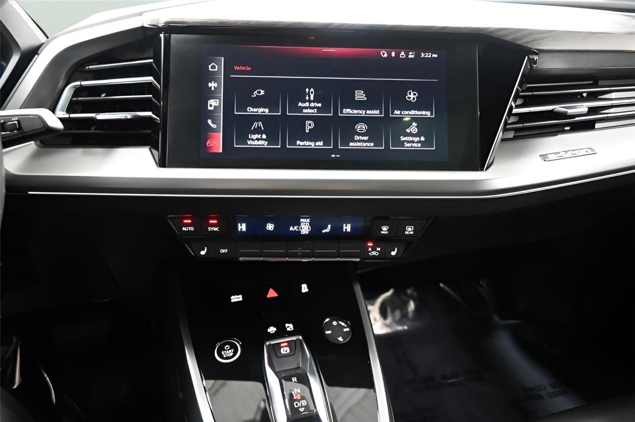 Audi Q4 e-tron  2022