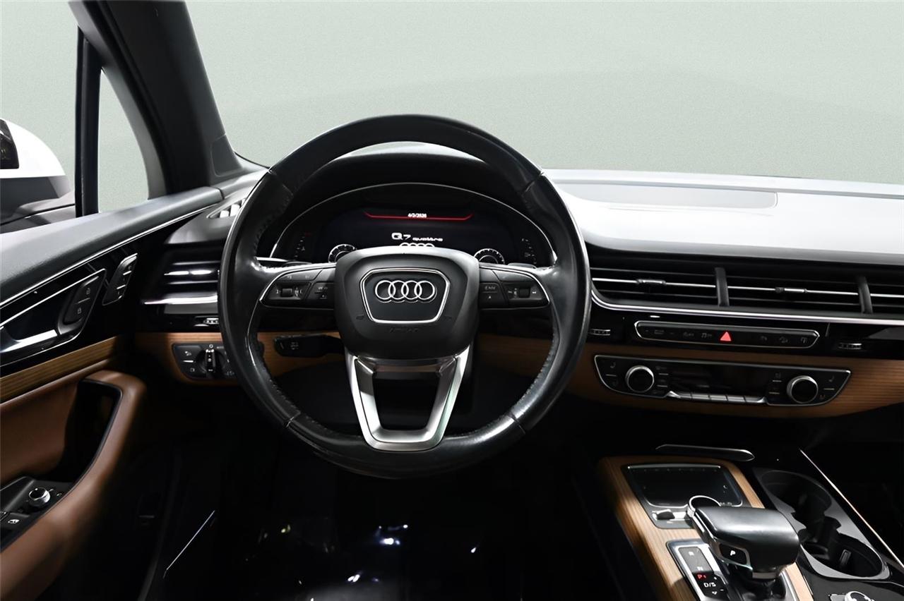 Audi Q7  2017