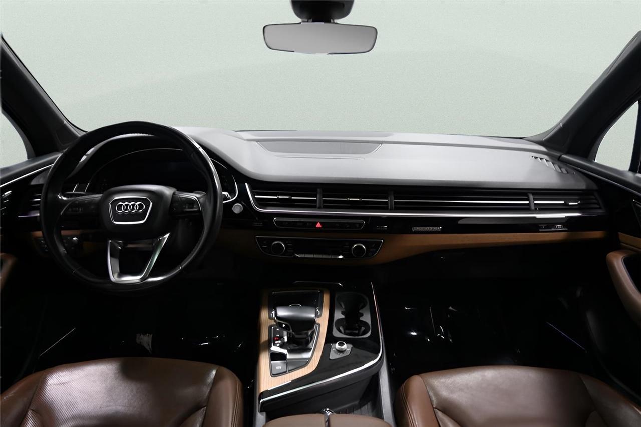 Audi Q7  2017