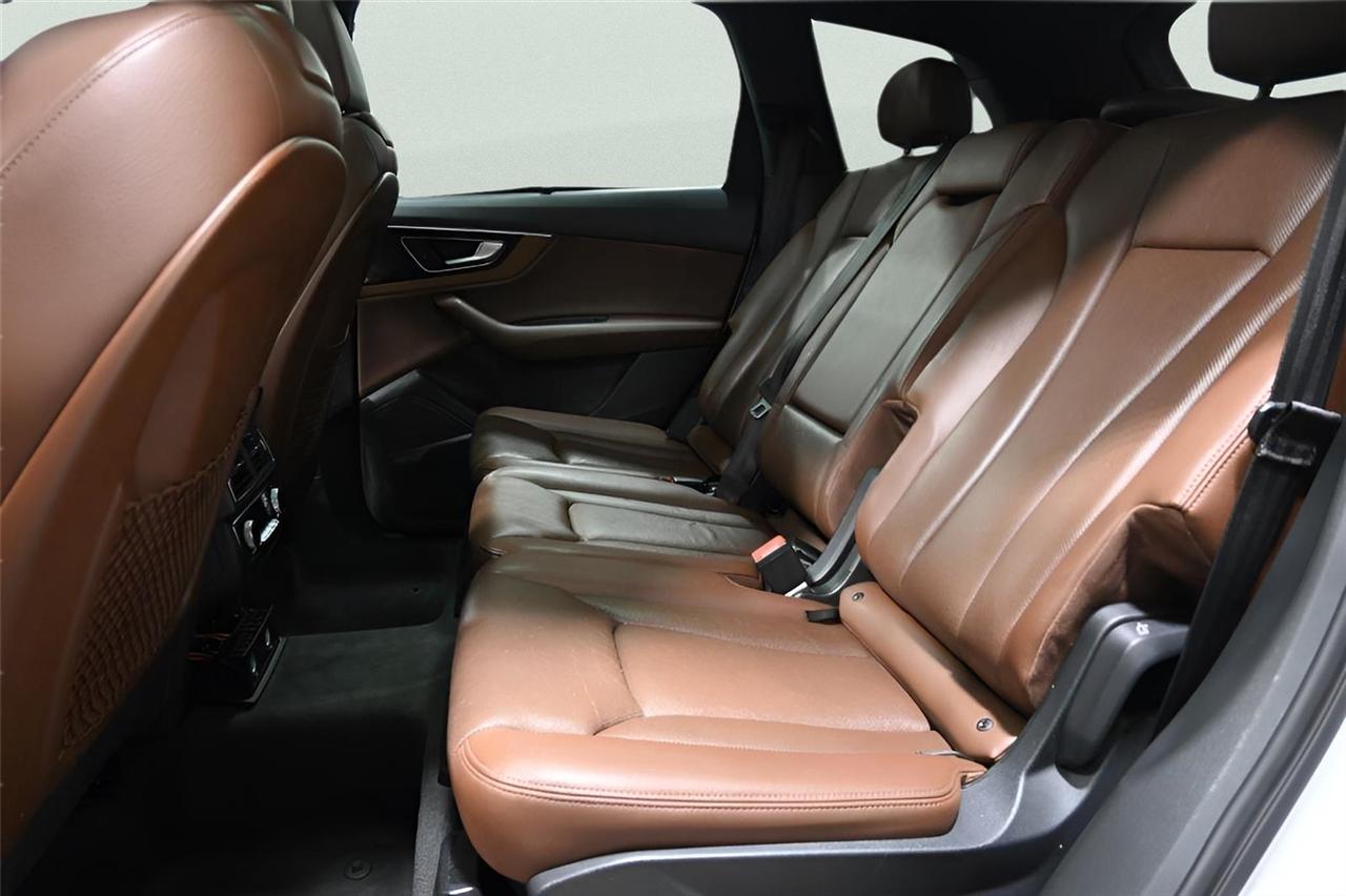 Audi Q7  2017