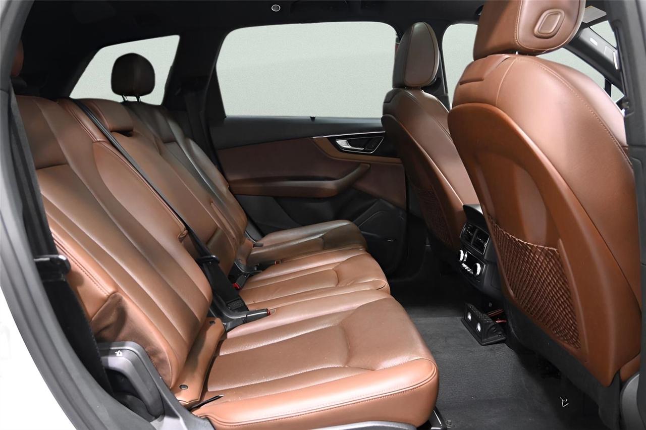 Audi Q7  2017