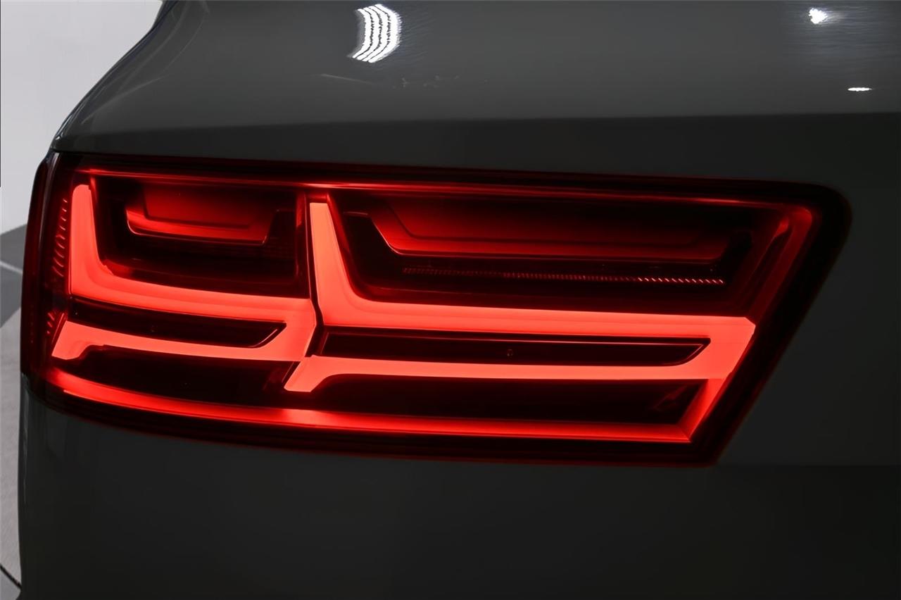 Audi Q7  2017