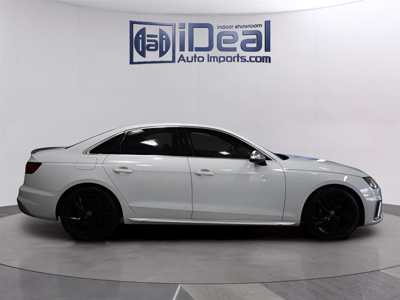 Audi S4  2021