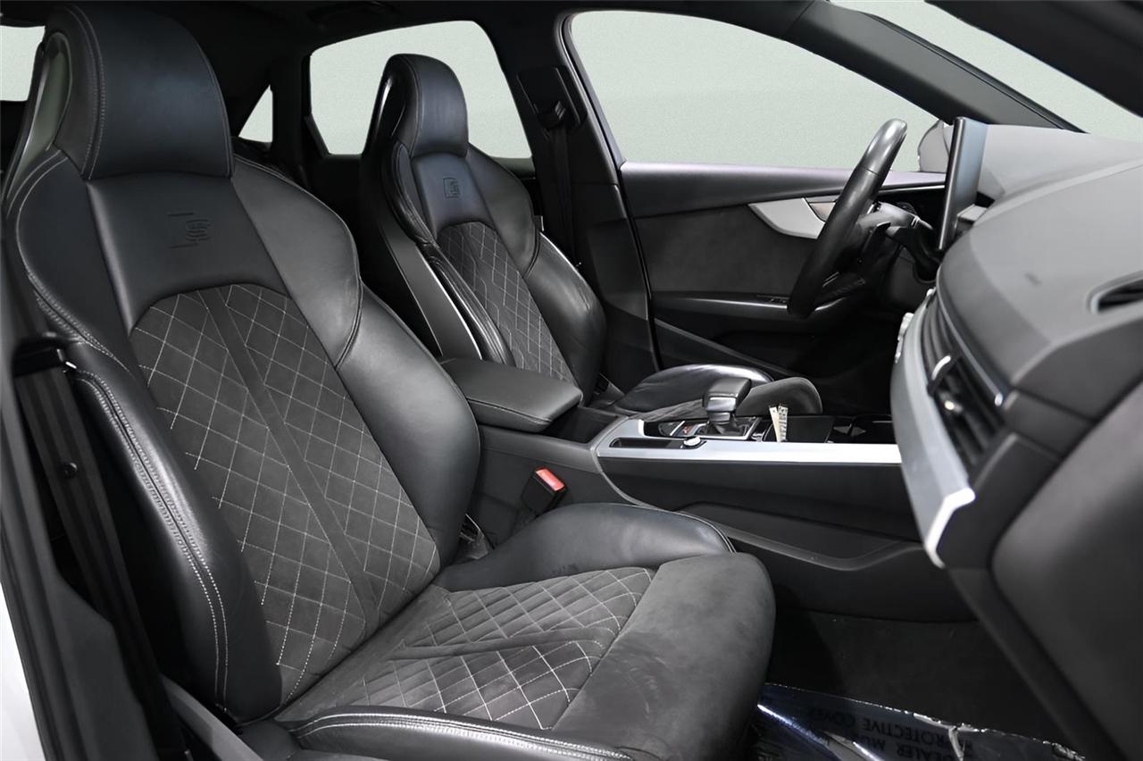 Audi S4  2021