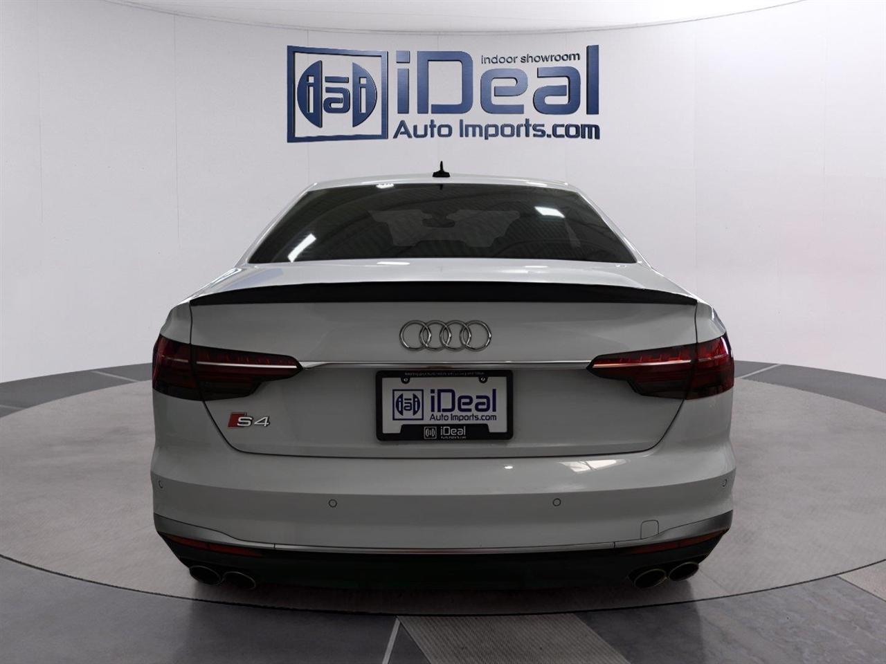Audi S4  2021