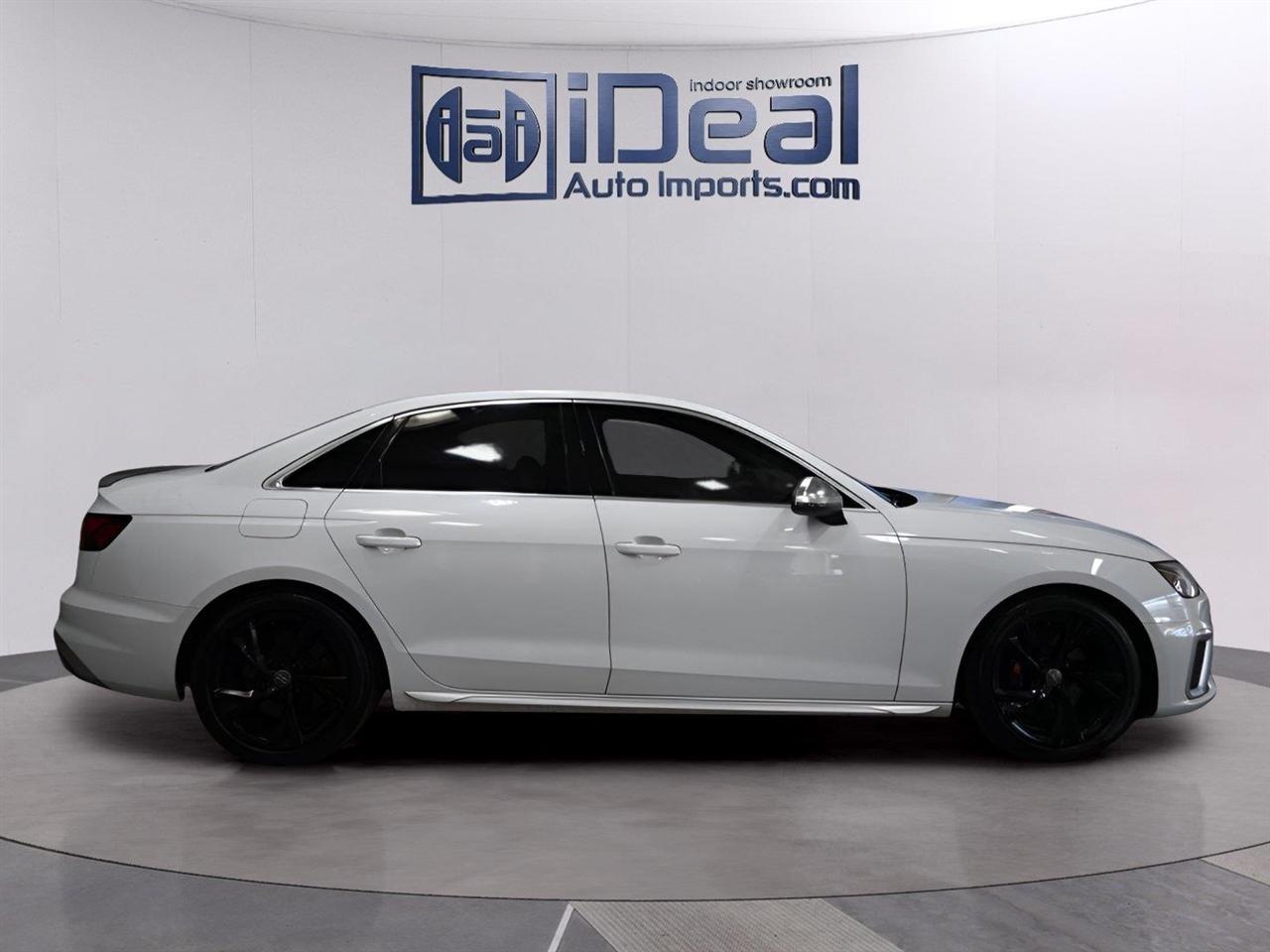 Audi S4  2021