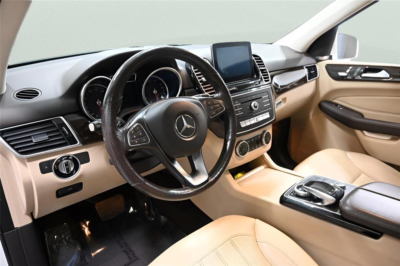 Mercedes-Benz GLE-Class  2017