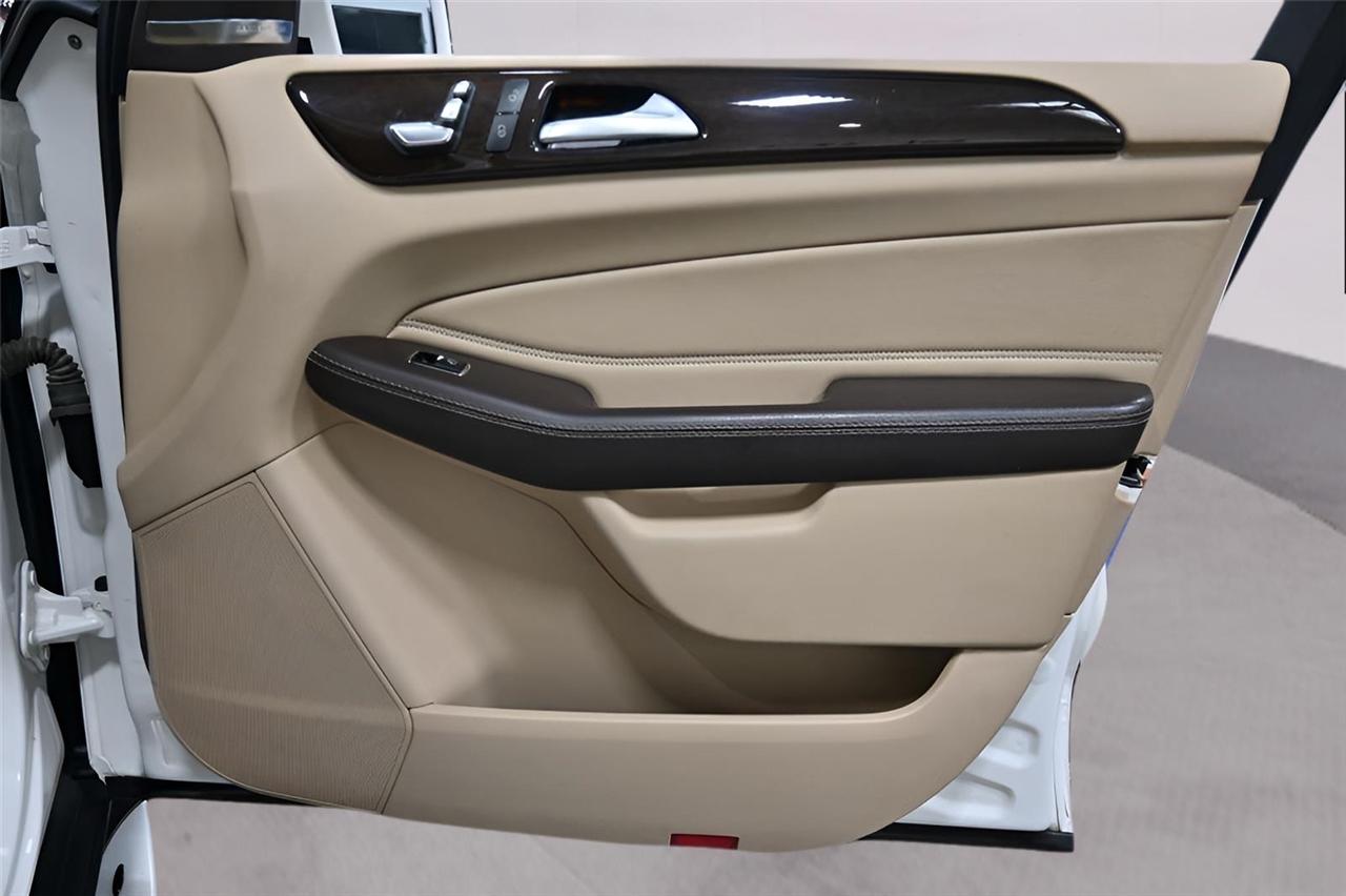 Mercedes-Benz GLE-Class  2017