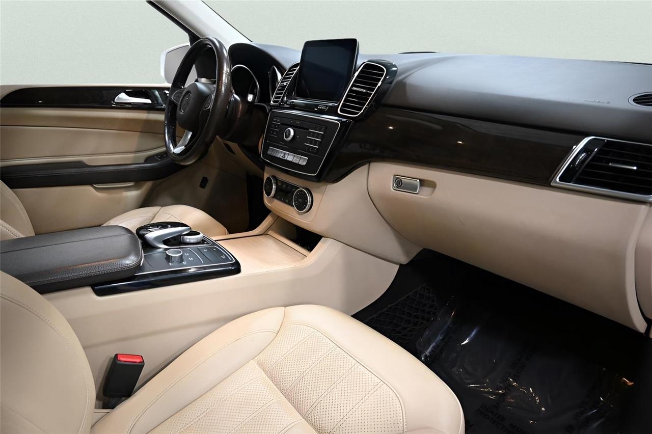 Mercedes-Benz GLE-Class  2017