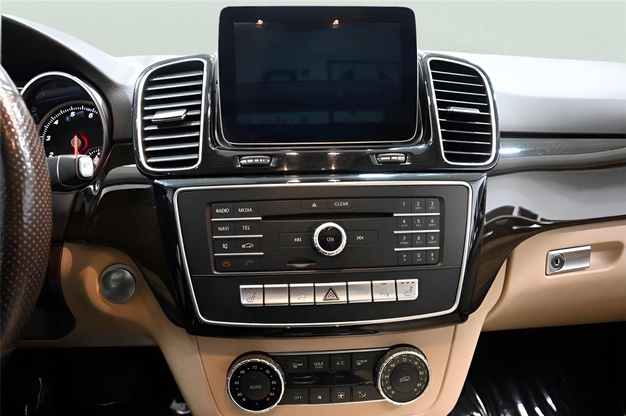 Mercedes-Benz GLE-Class  2017