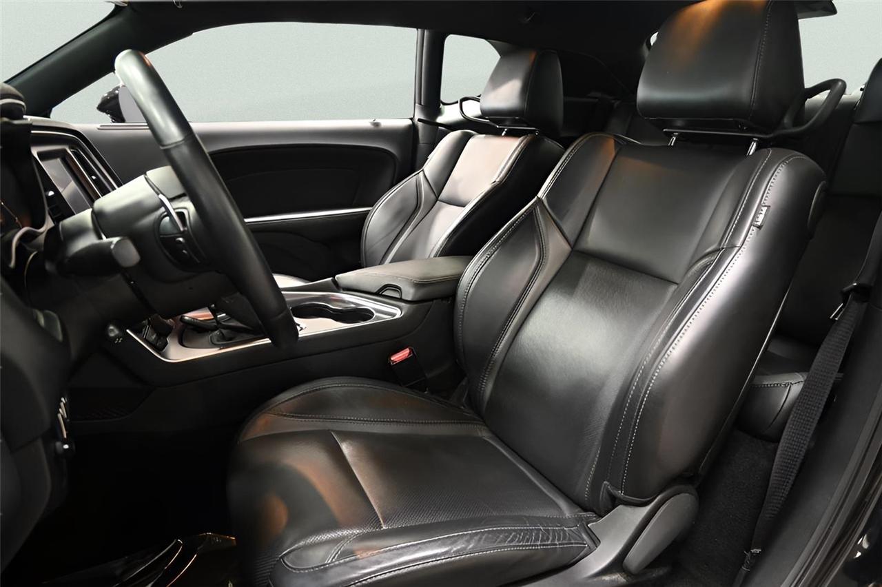 Dodge Challenger  2018