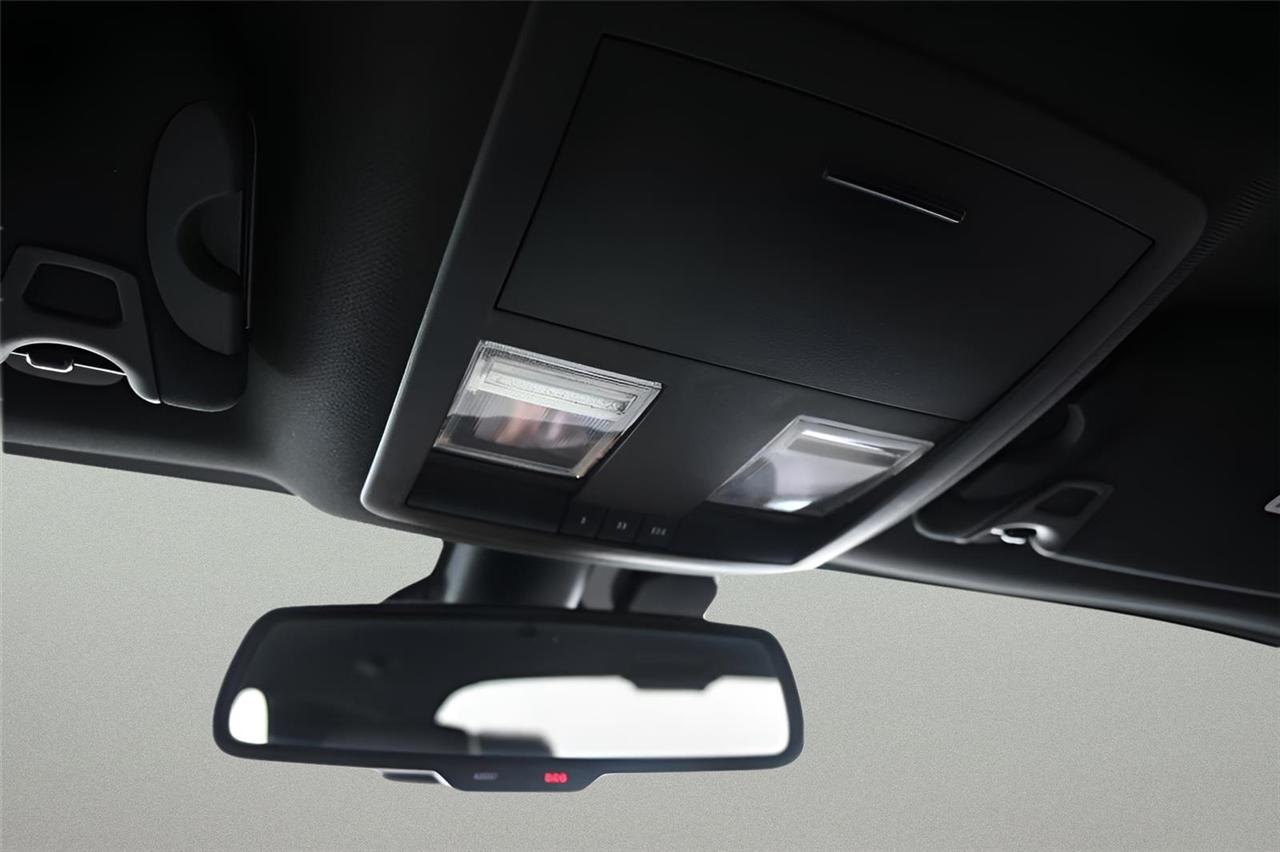 Dodge Challenger  2018