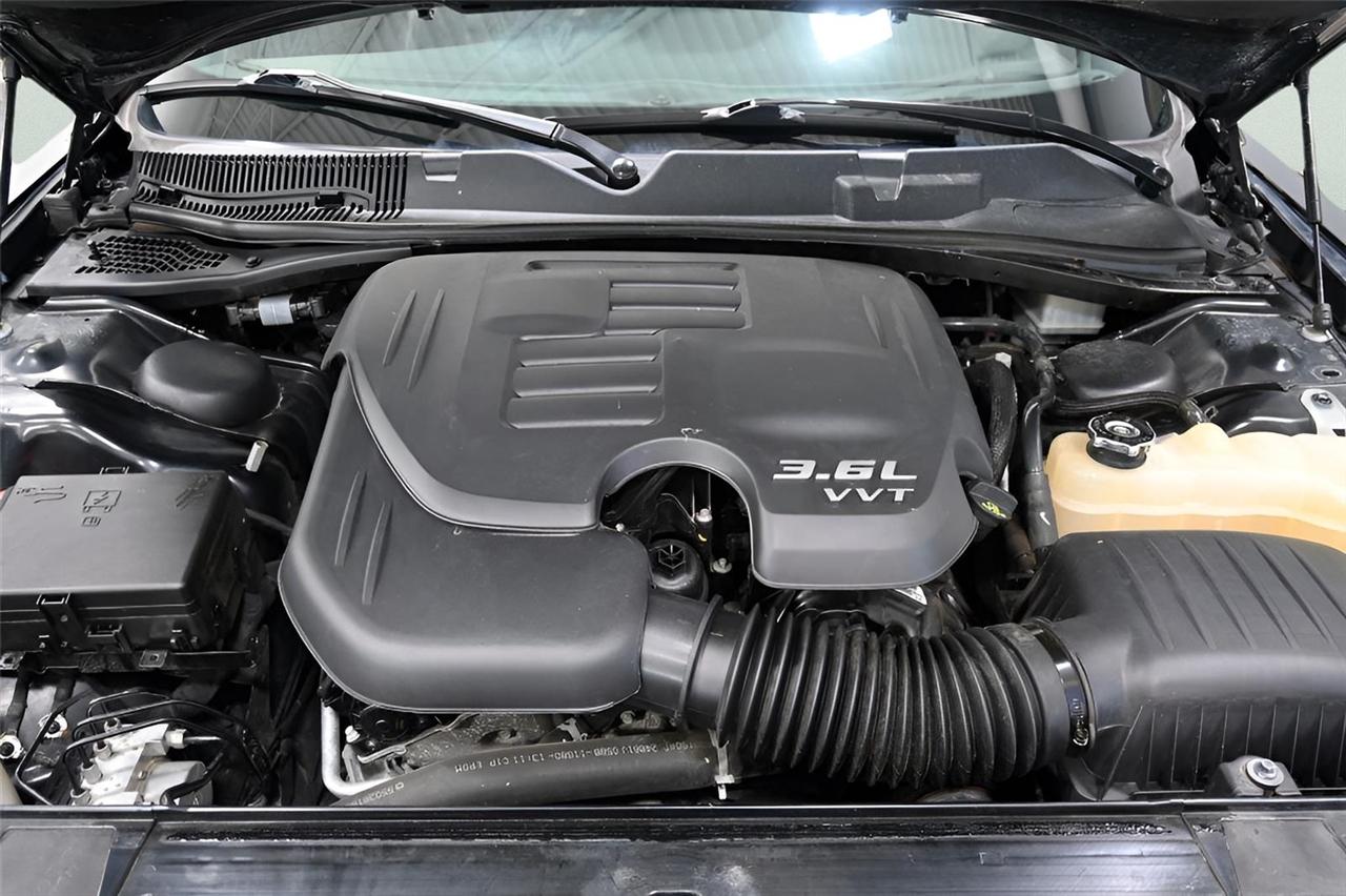 Dodge Challenger  2018