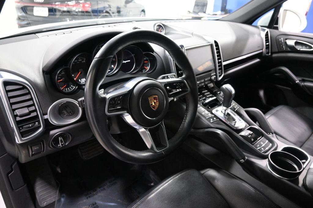 Porsche Cayenne  2018