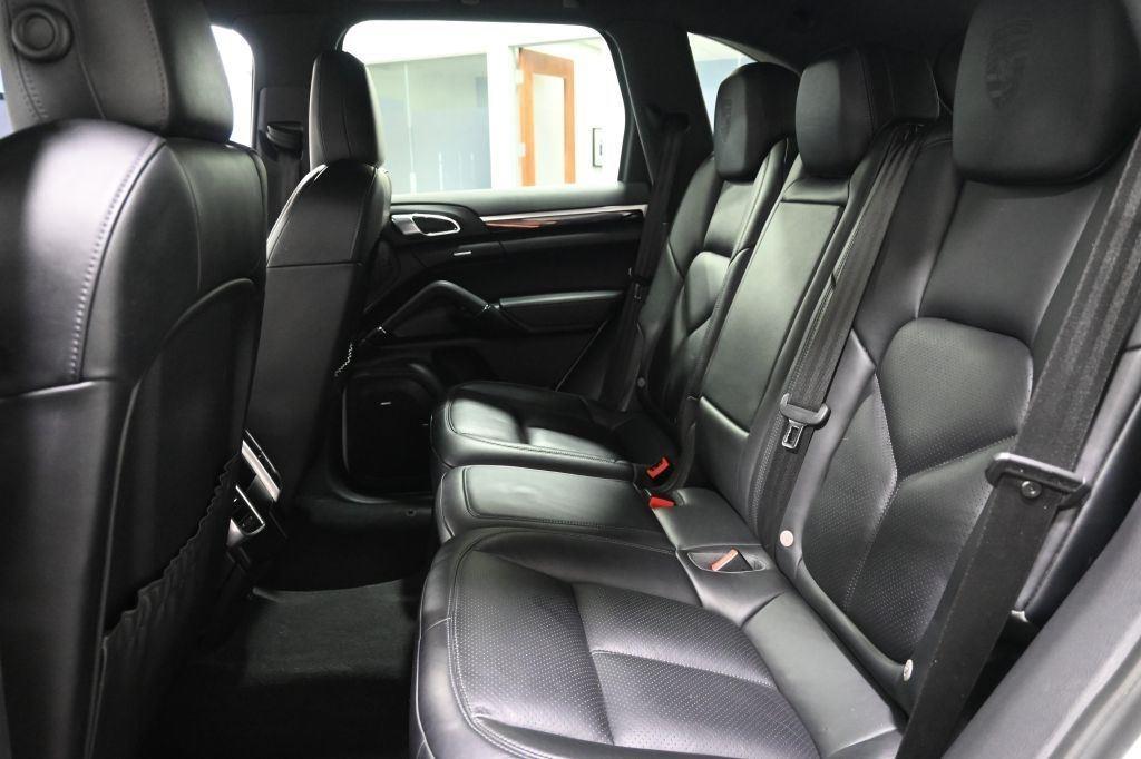 Porsche Cayenne  2018