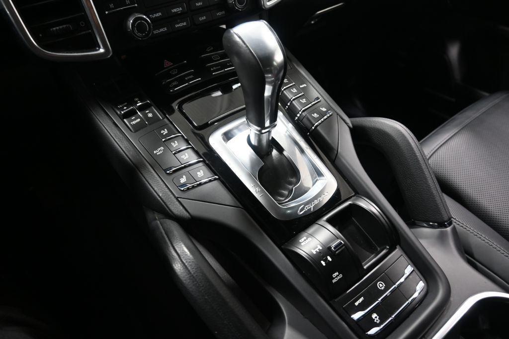 Porsche Cayenne  2018