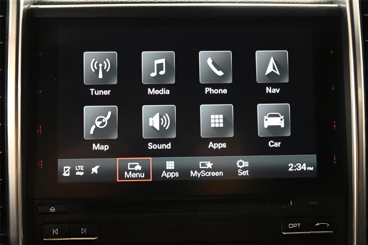 Porsche Cayenne  2018