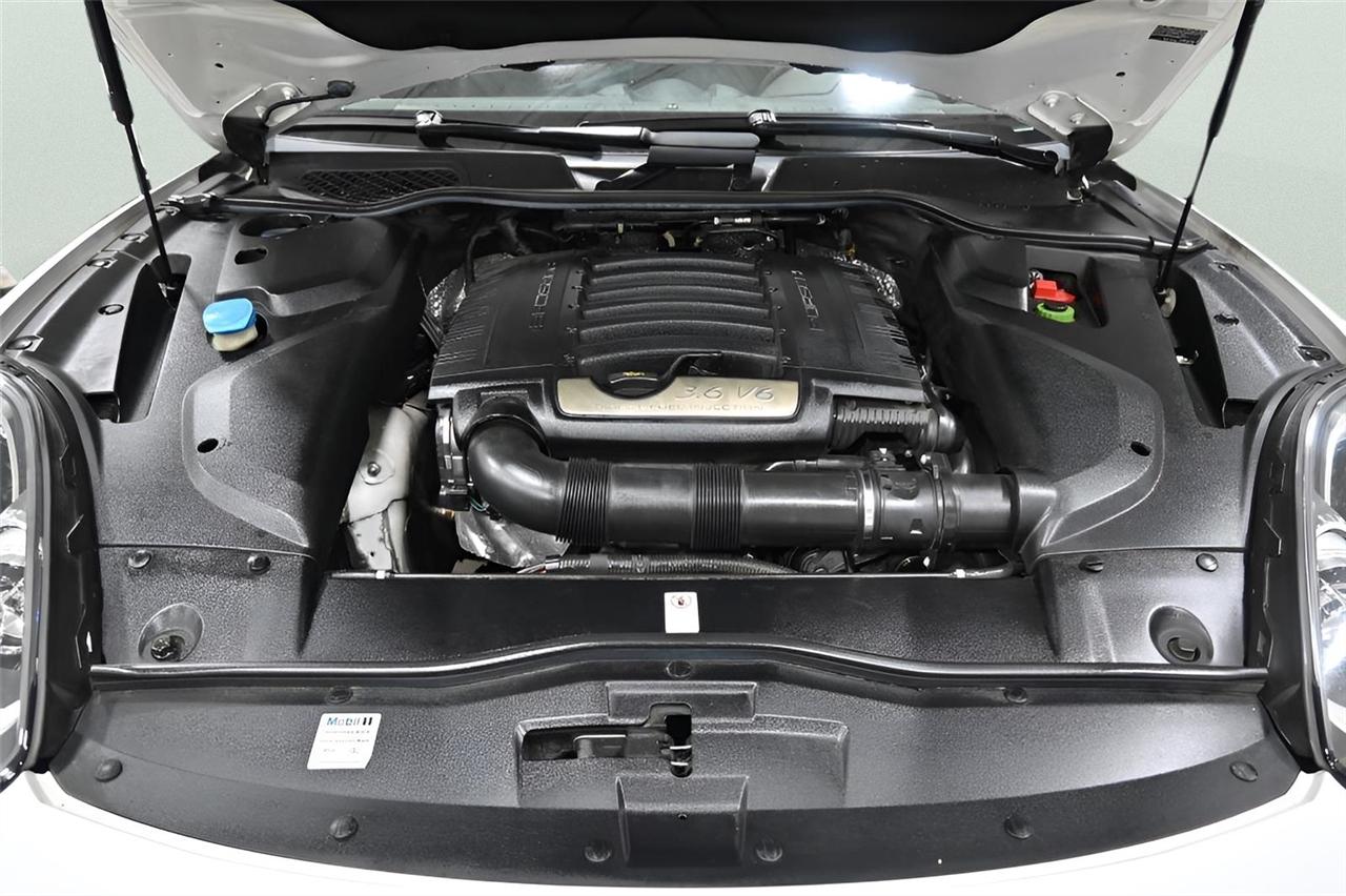 Porsche Cayenne  2018