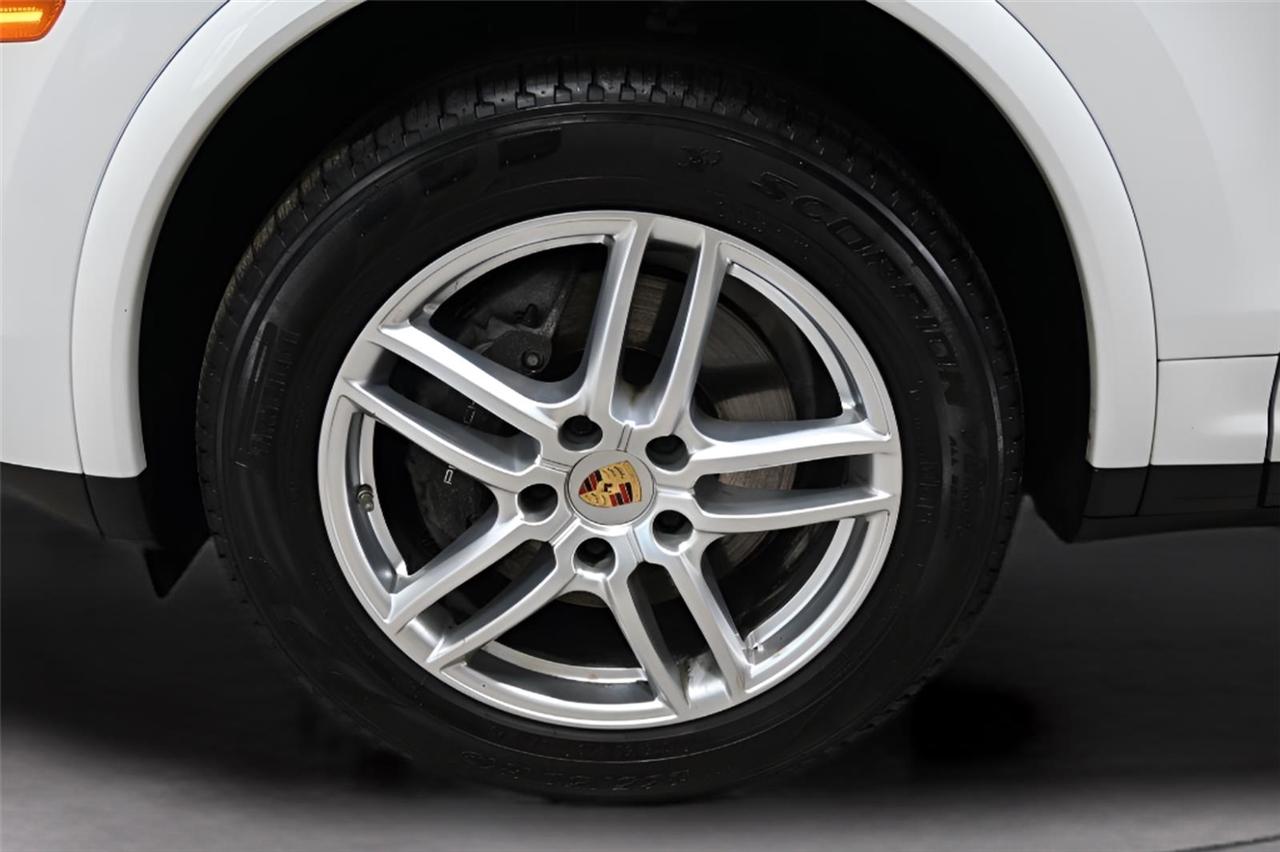 Porsche Cayenne  2018