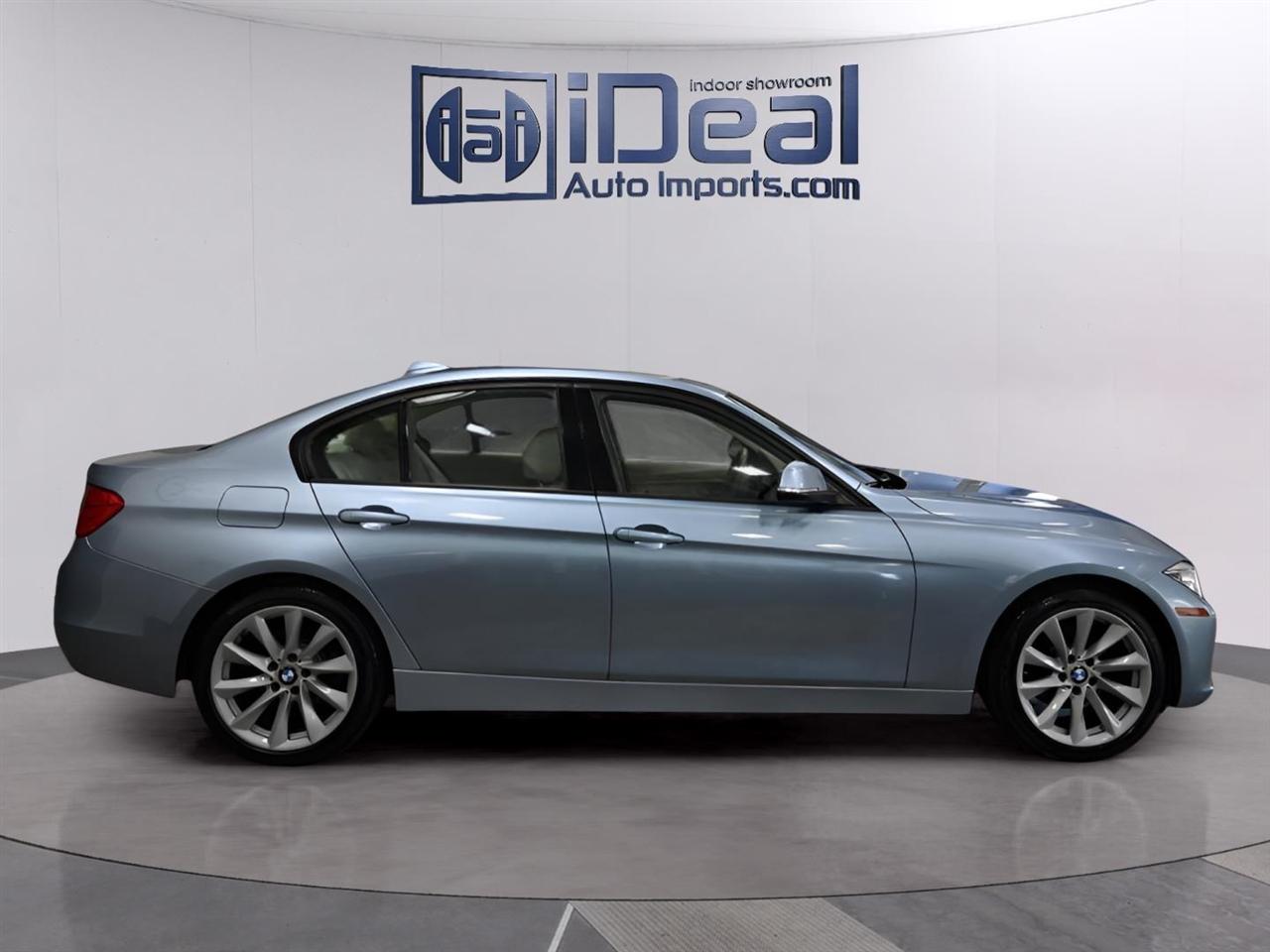 BMW 3-Series  2013
