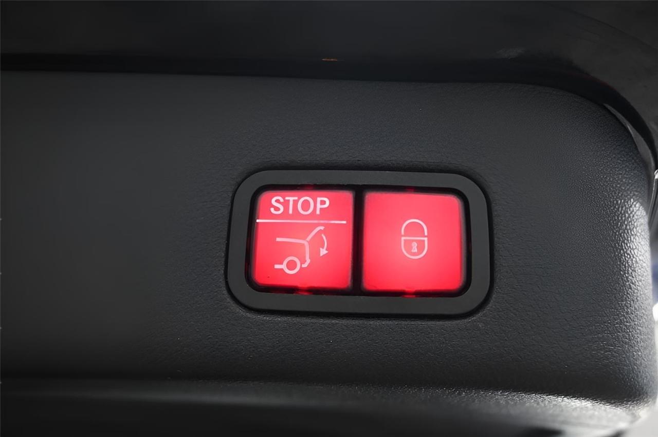 Mercedes-Benz GLE-Class  2017