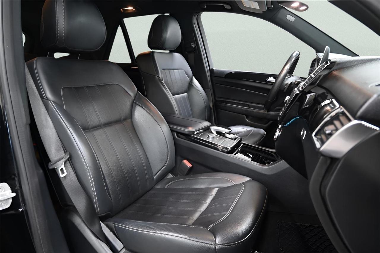 Mercedes-Benz GLE-Class  2017