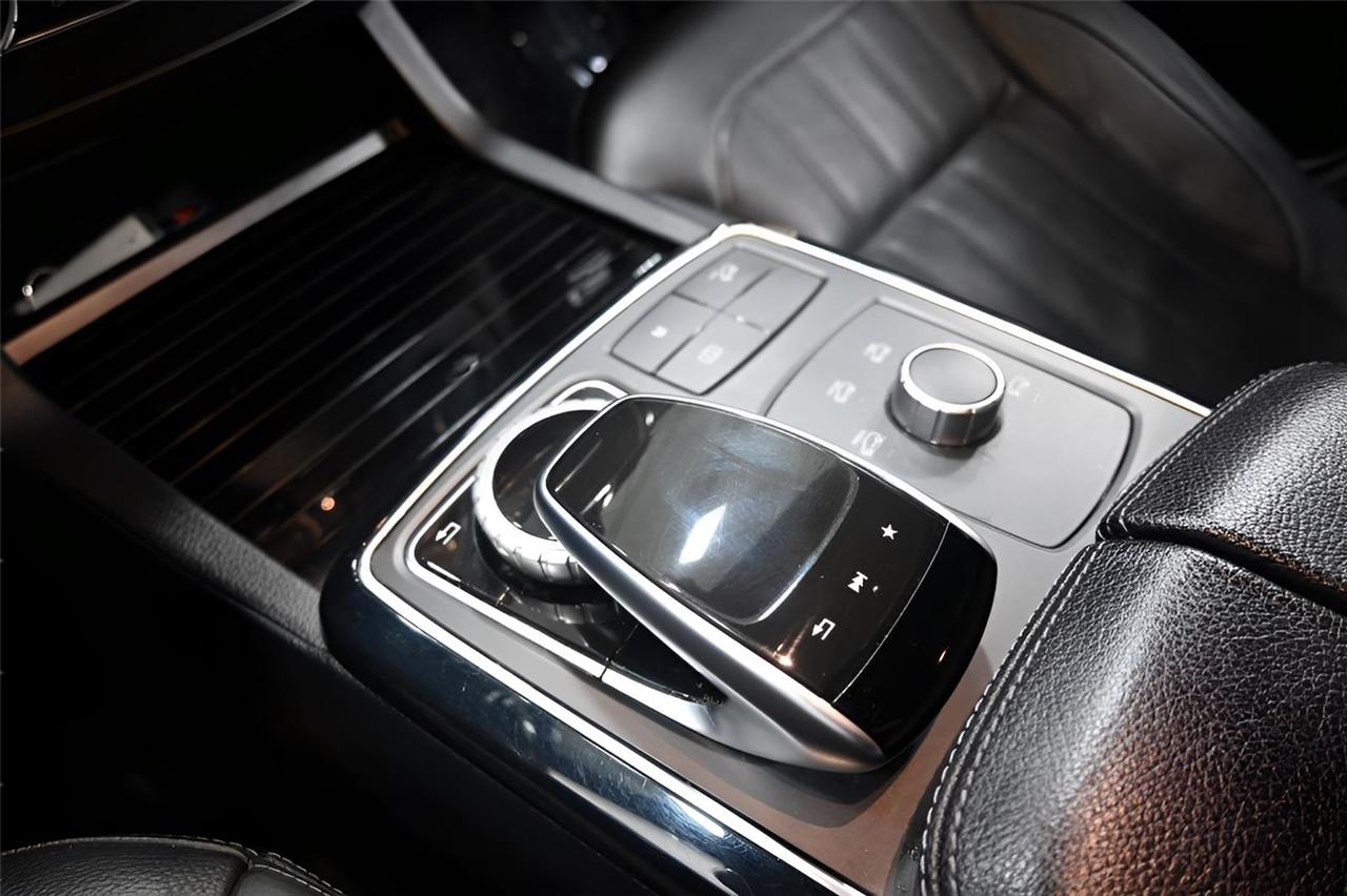 Mercedes-Benz GLE-Class  2017