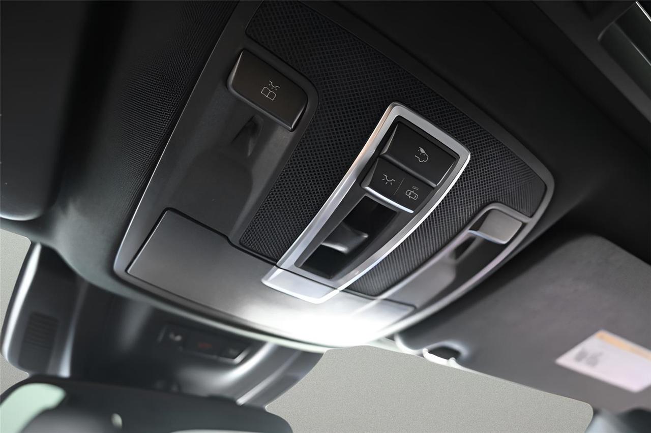 Mercedes-Benz GLE-Class  2017