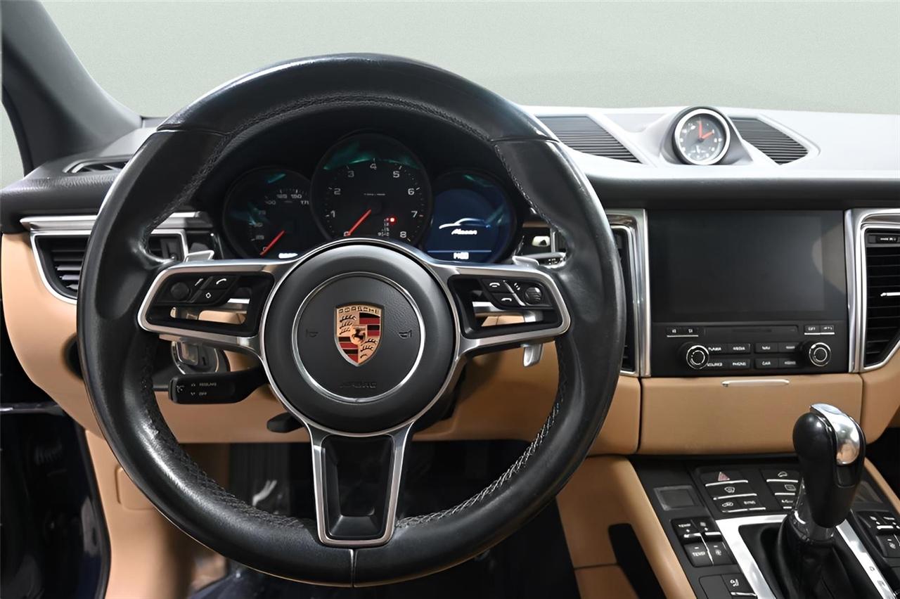 Porsche Macan GTS 2018