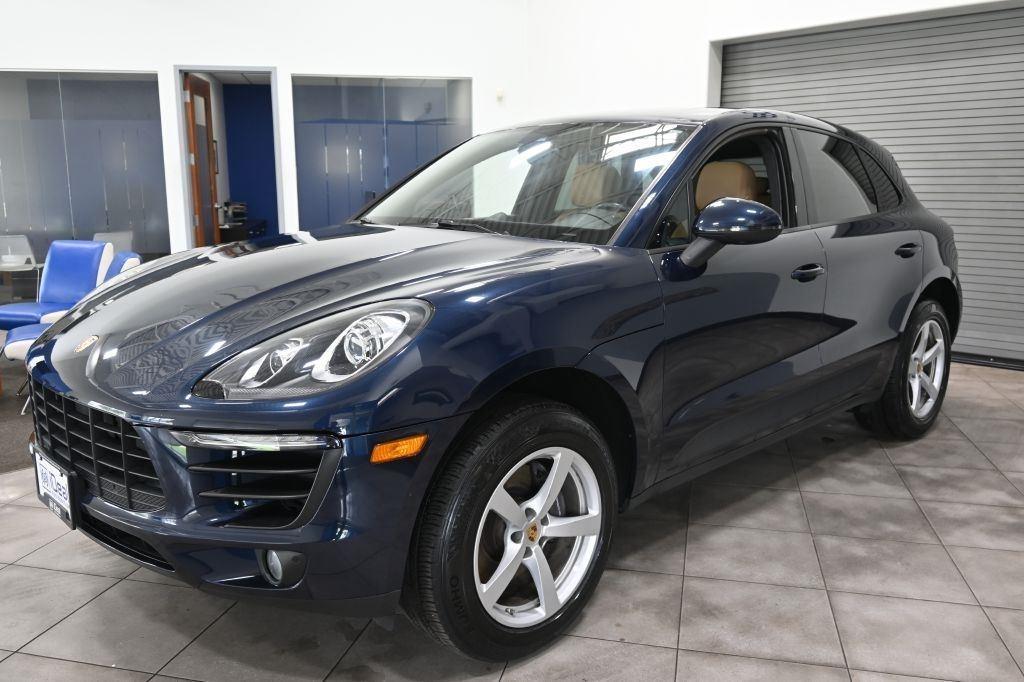 2018 Porsche Macan AWD