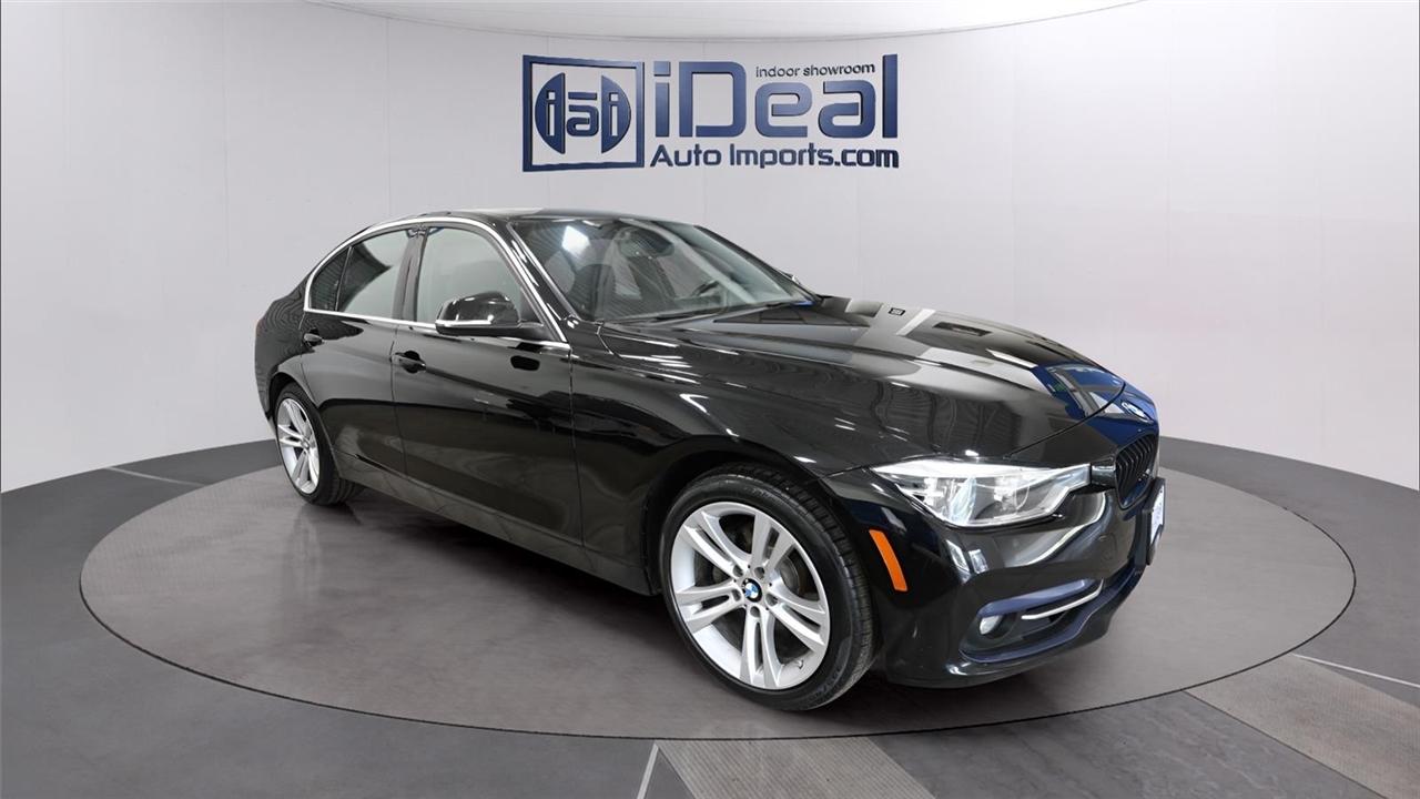 BMW 3-Series 330xi 4D Sedan 2018