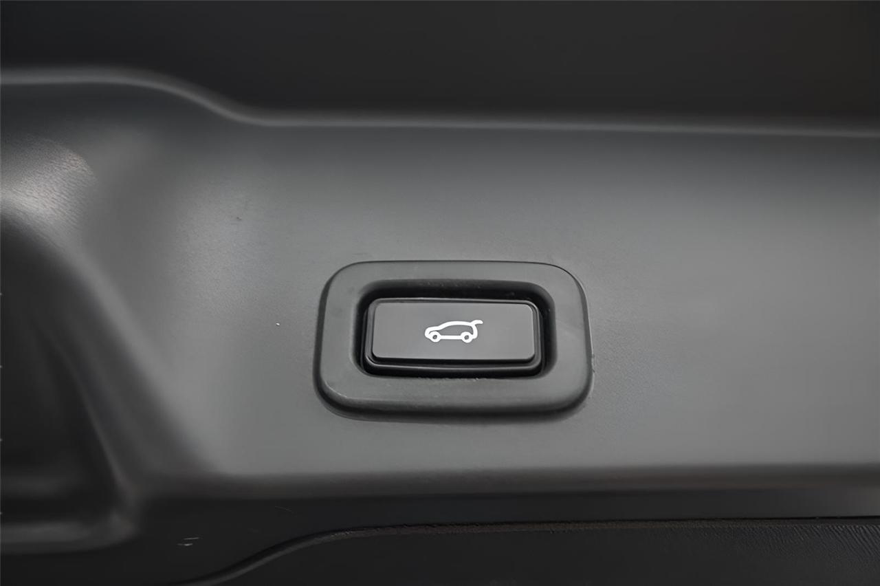 Land Rover Range Rover Evoque  2020