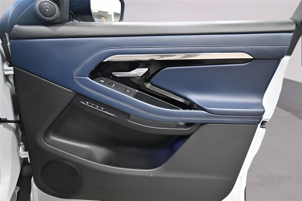 Land Rover Range Rover Evoque  2020