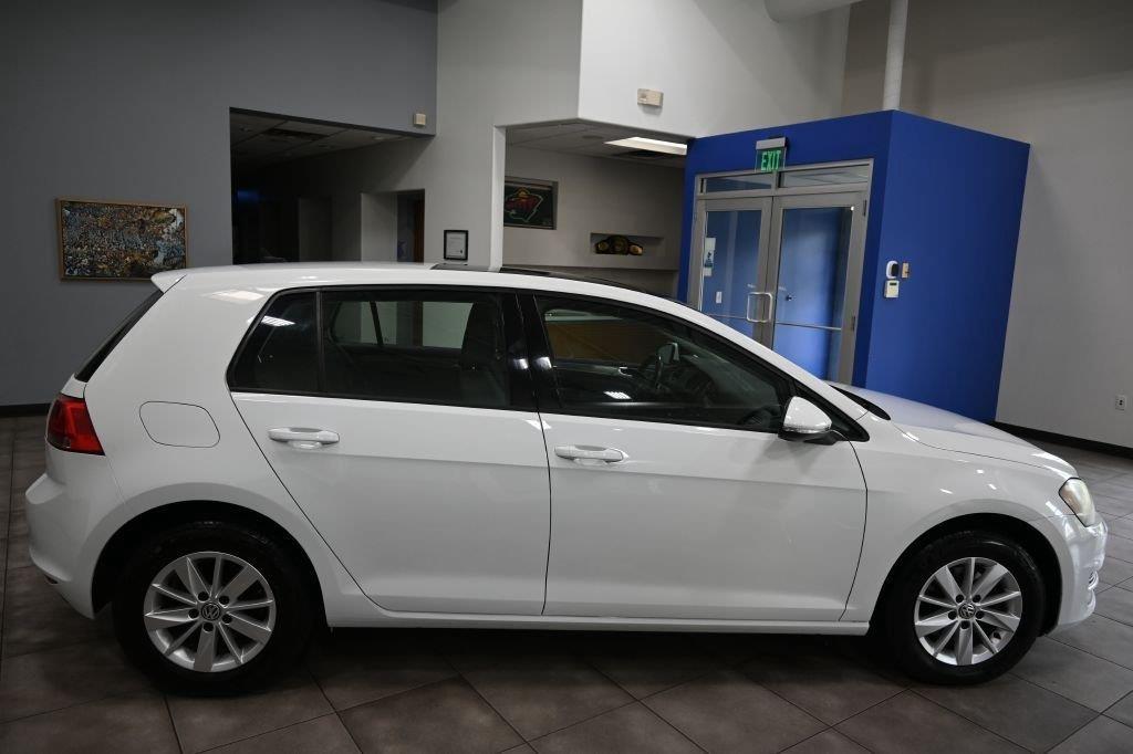 Volkswagen Golf  2015