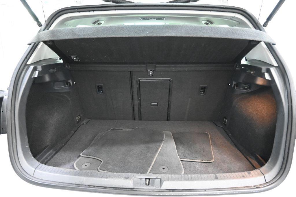 Volkswagen Golf  2015