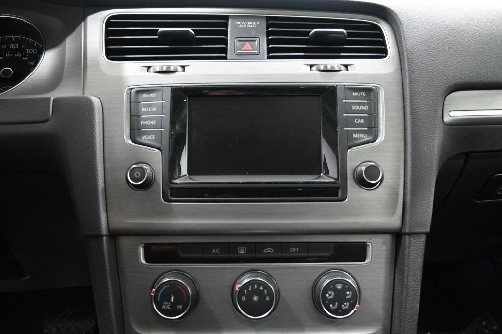 Volkswagen Golf  2015