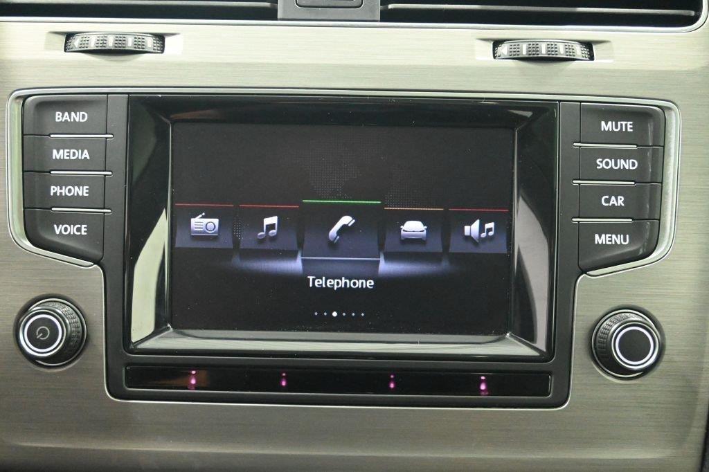 Volkswagen Golf  2015