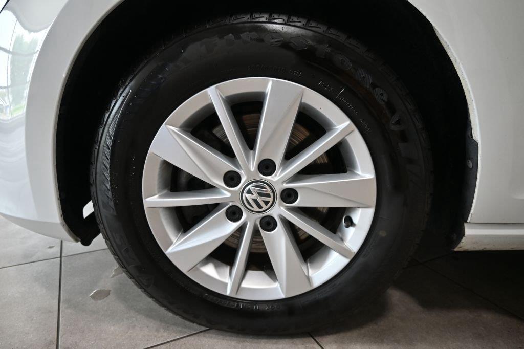 Volkswagen Golf  2015