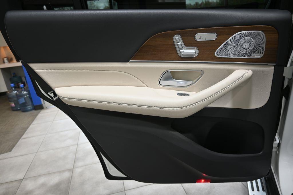 Mercedes-Benz GLS-Class  2020