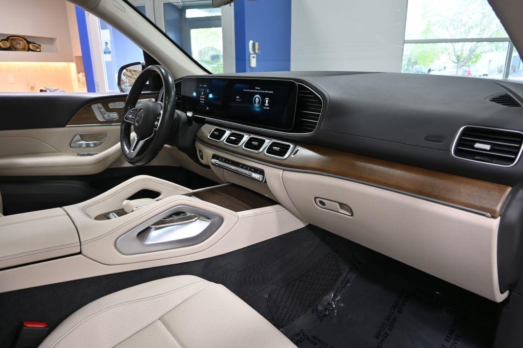 Mercedes-Benz GLS-Class  2020