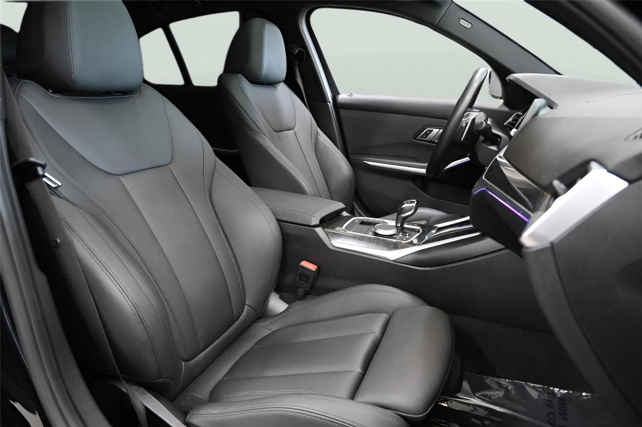 BMW 3-Series  2020